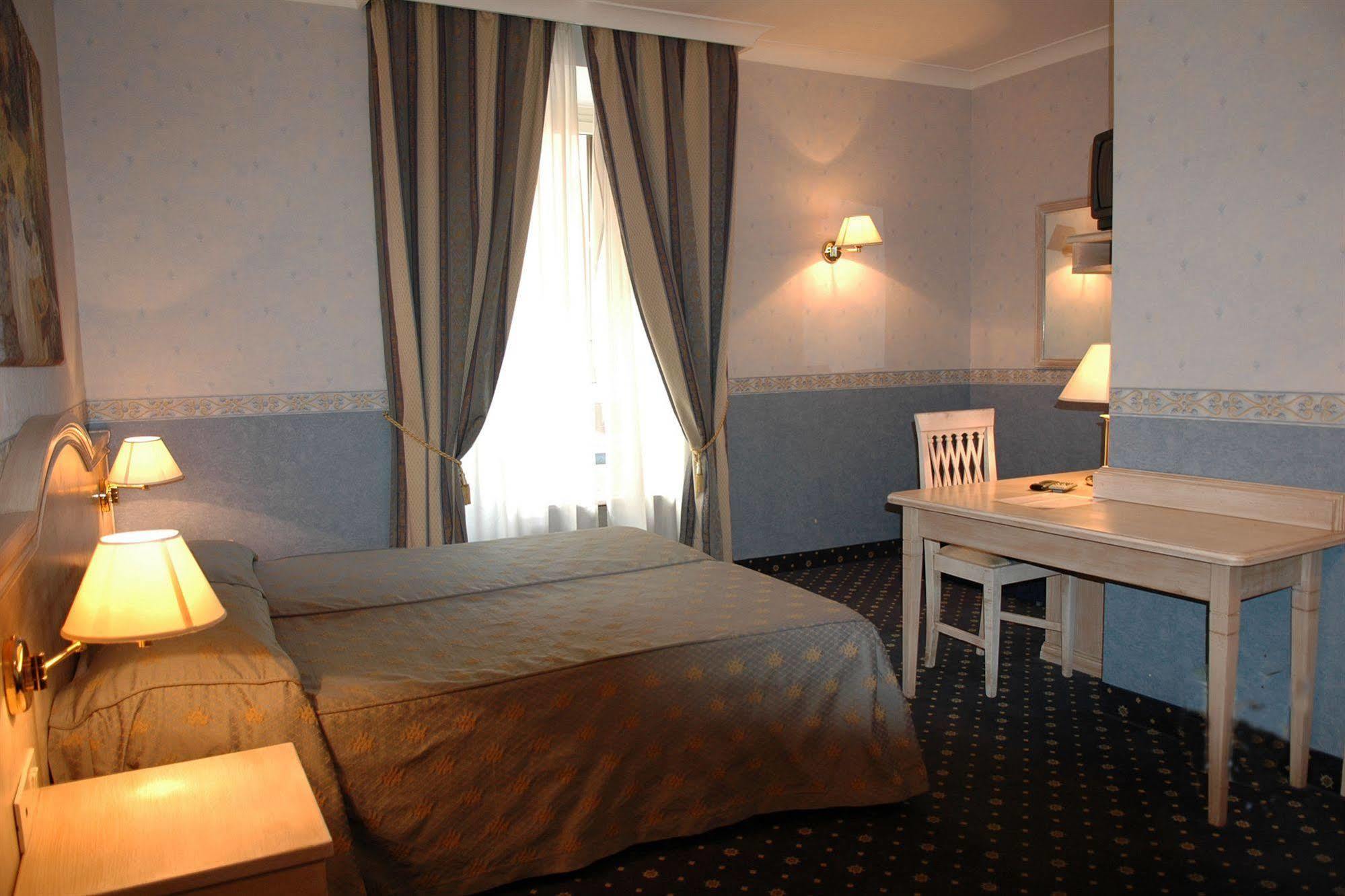 ปิกโกโล อิมพีเรียล Bed & Breakfast โรม ภายนอก รูปภาพ